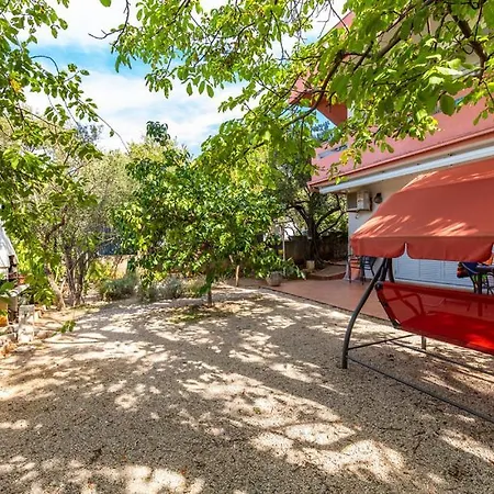 Seaview Apartment